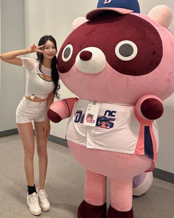 [仙女集]考辛斯为啥去台湾，你看她就明白了