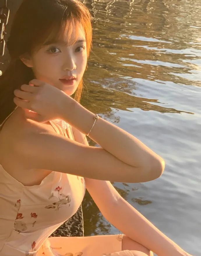 [仙女集]这身旗袍，也太美美美美美了吧