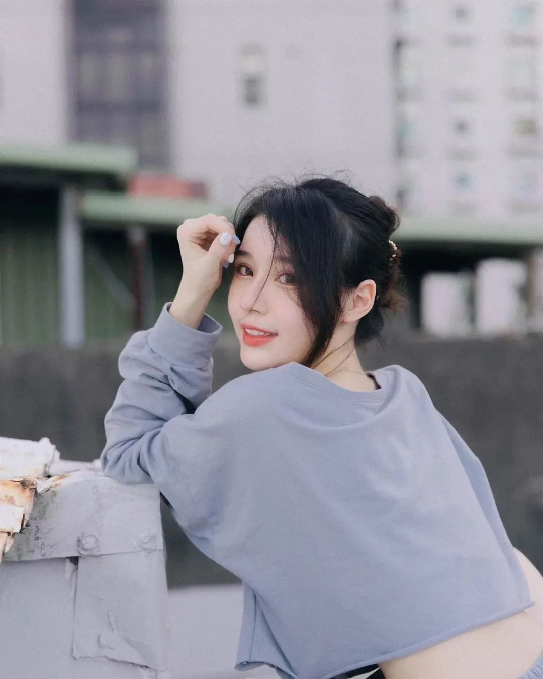 沁柔，清新甜美的“治愈系”女神