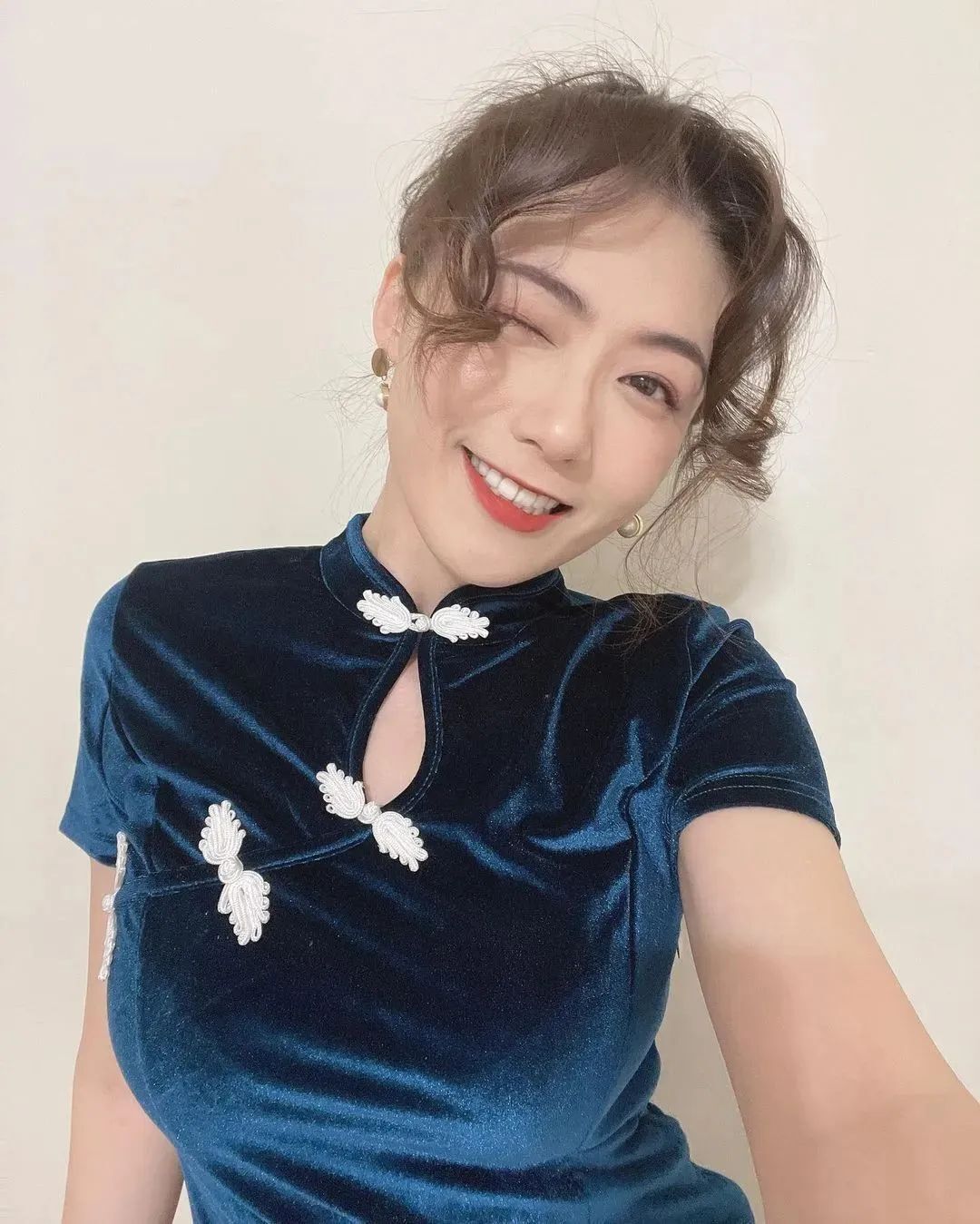 美女壁纸丨最美健身辣妹Annie，让人看了怦然心动的健身女神
