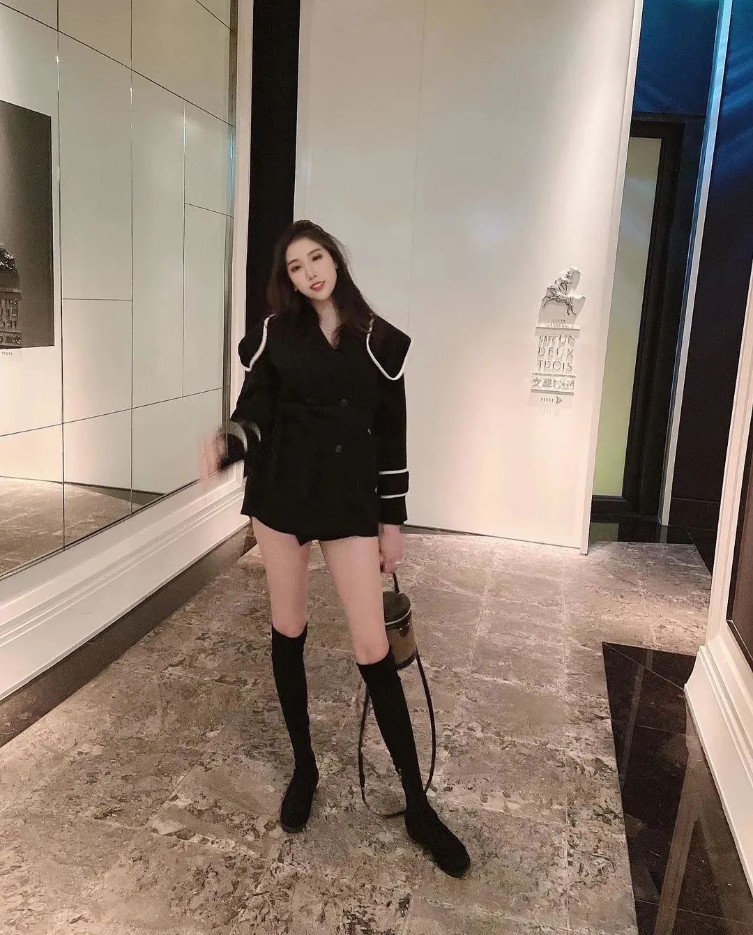 葉彤，气质出众的御姐范女神