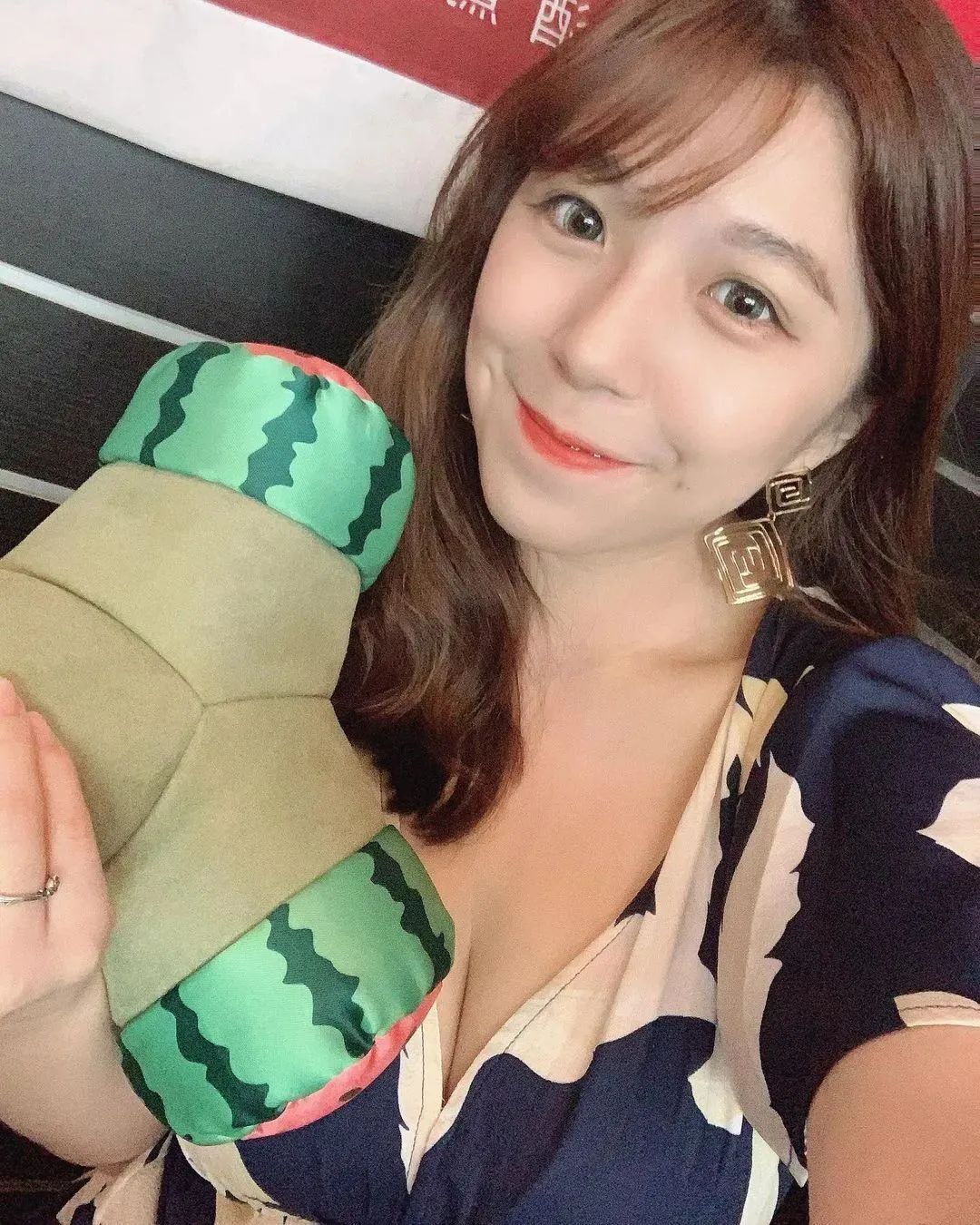 Catherine庭逸,辣度指数爆表的网红美女