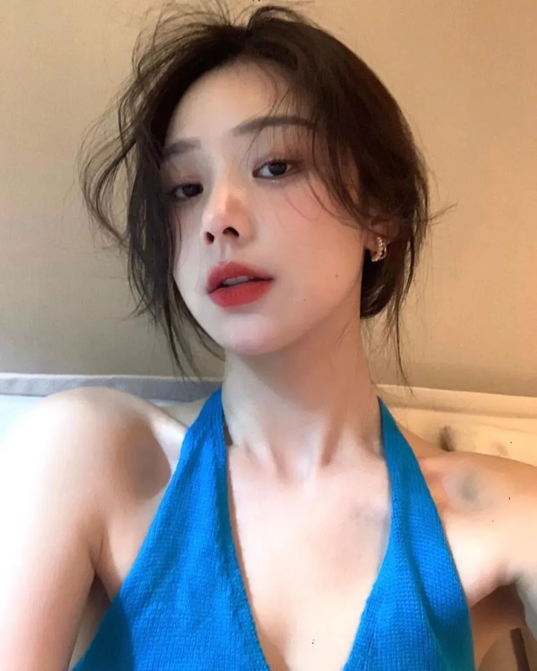 国产网红如如，甜度超标的气质女神