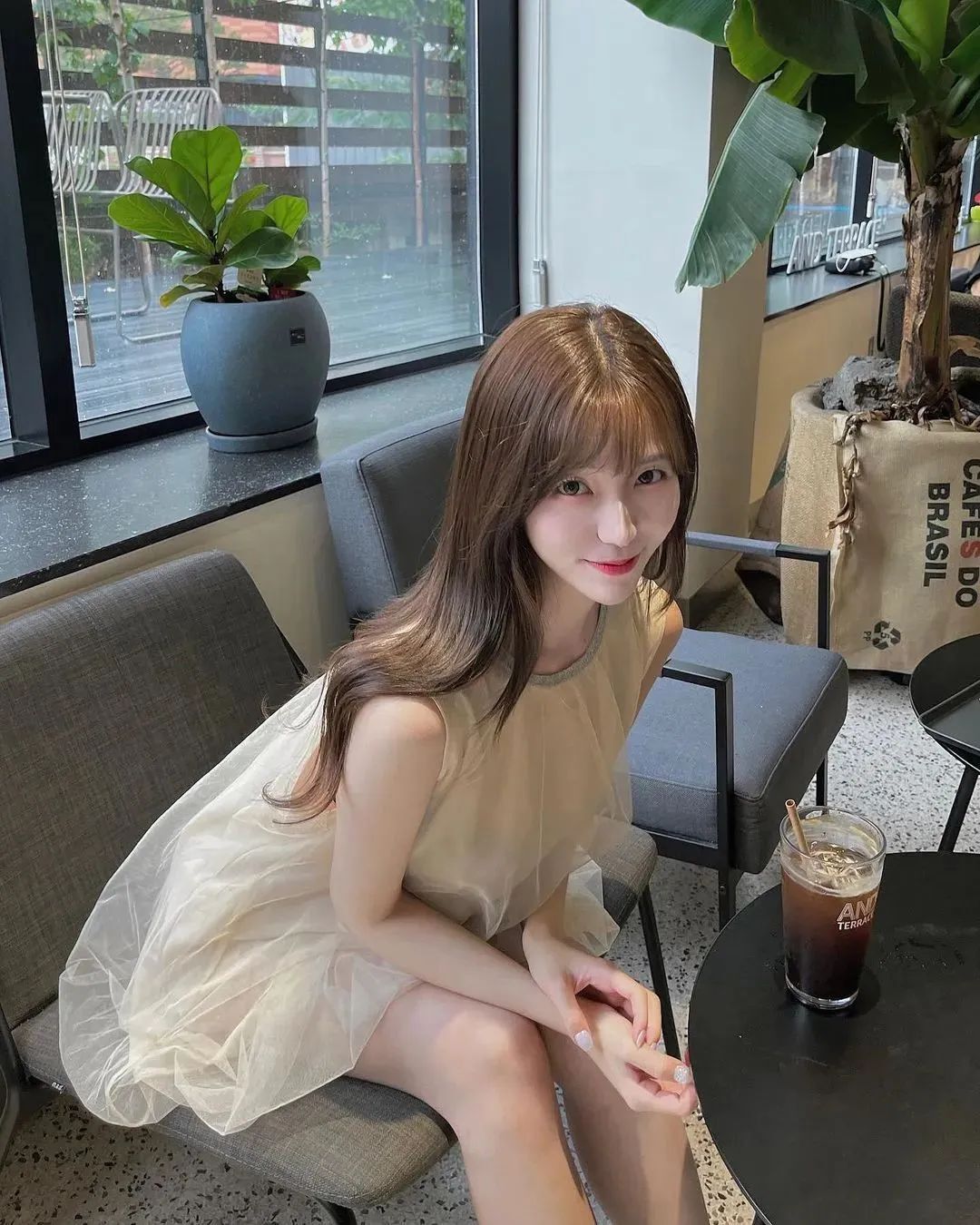 李素英，清纯可爱的韩国“初恋系女神”