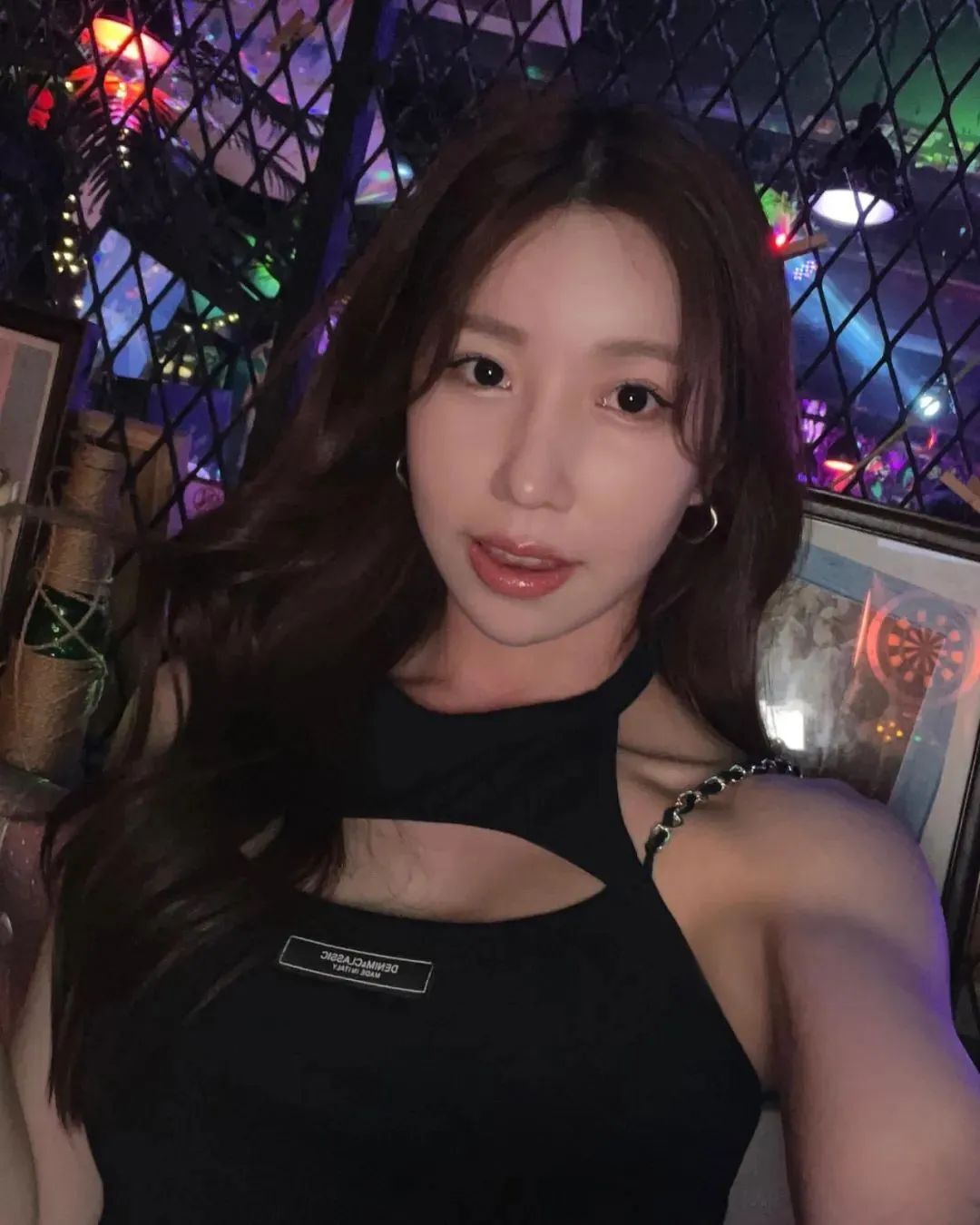 韩国网红nana.un，颜值出众的健身女神