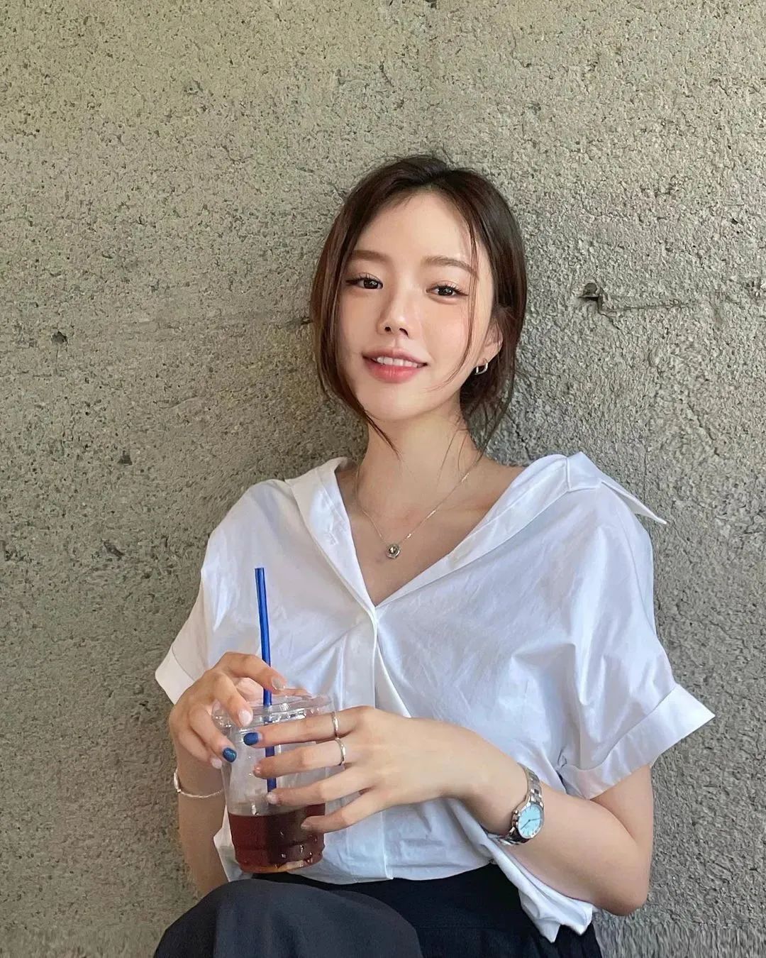 韩国网红yenoj，清纯靓丽的美女留学生