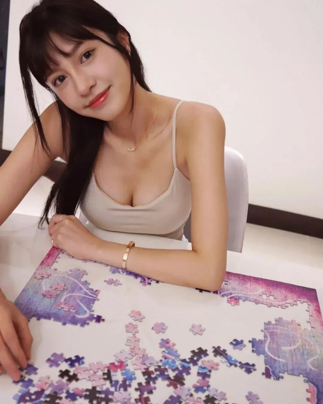 台湾网红陈敬宣，清纯可爱的她，是多少人心目中的理想型女朋友