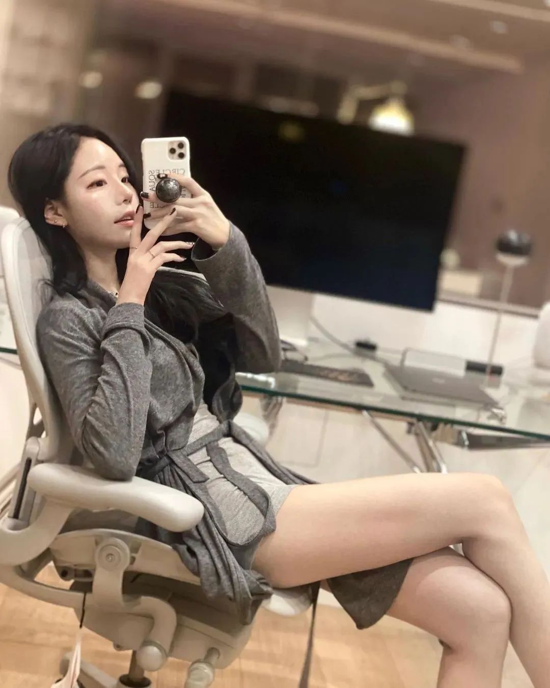 韩国网红maodoyo，拥有精致甜美脸蛋的健身女神
