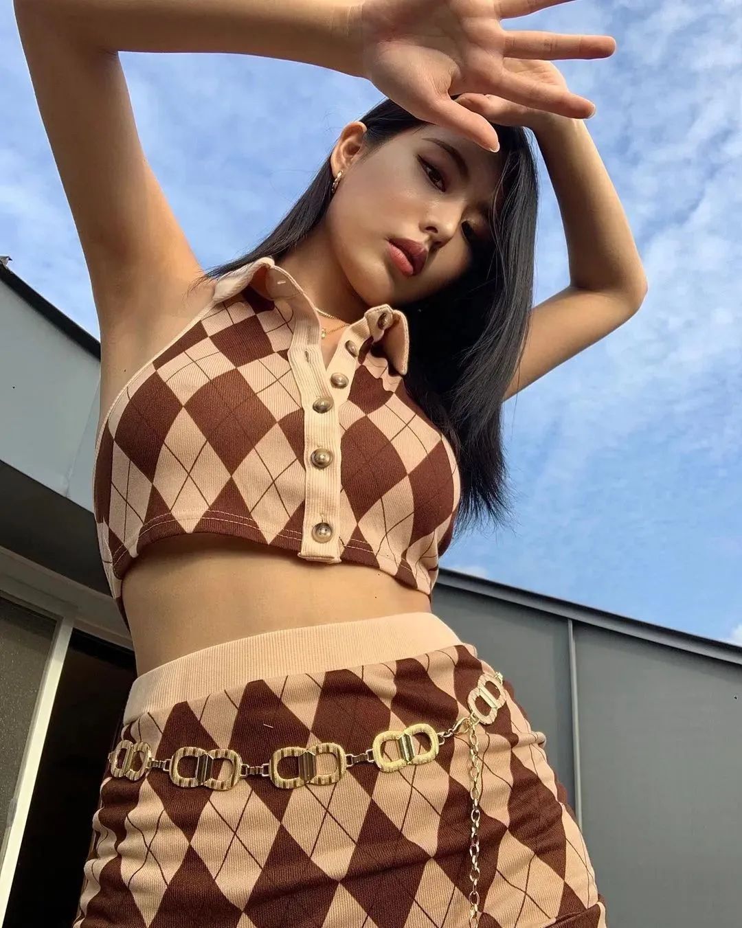 韩国网红ulael，颜值出众的高冷女神