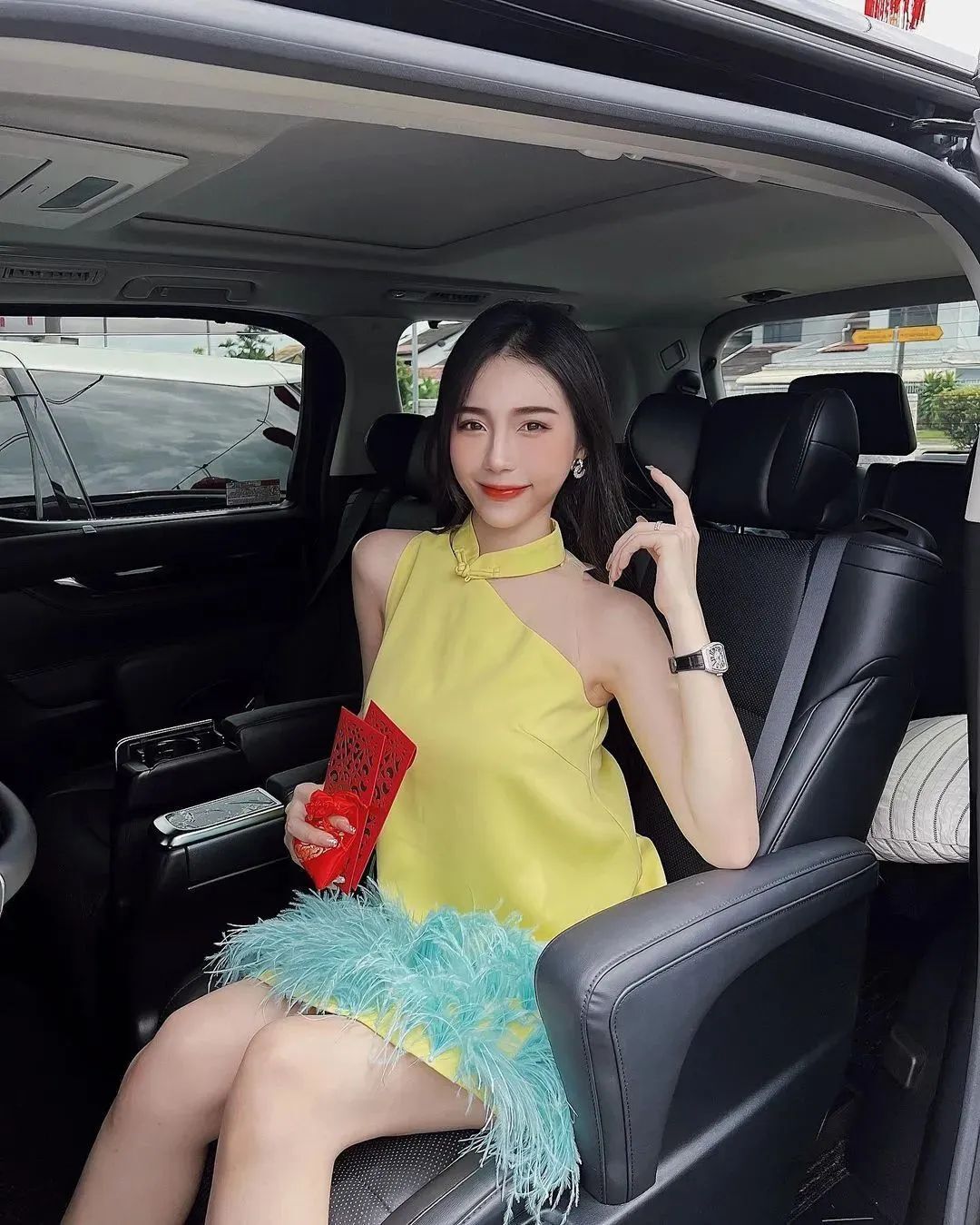 马来西亚网红昀霓，辣度指数爆表的气质女神