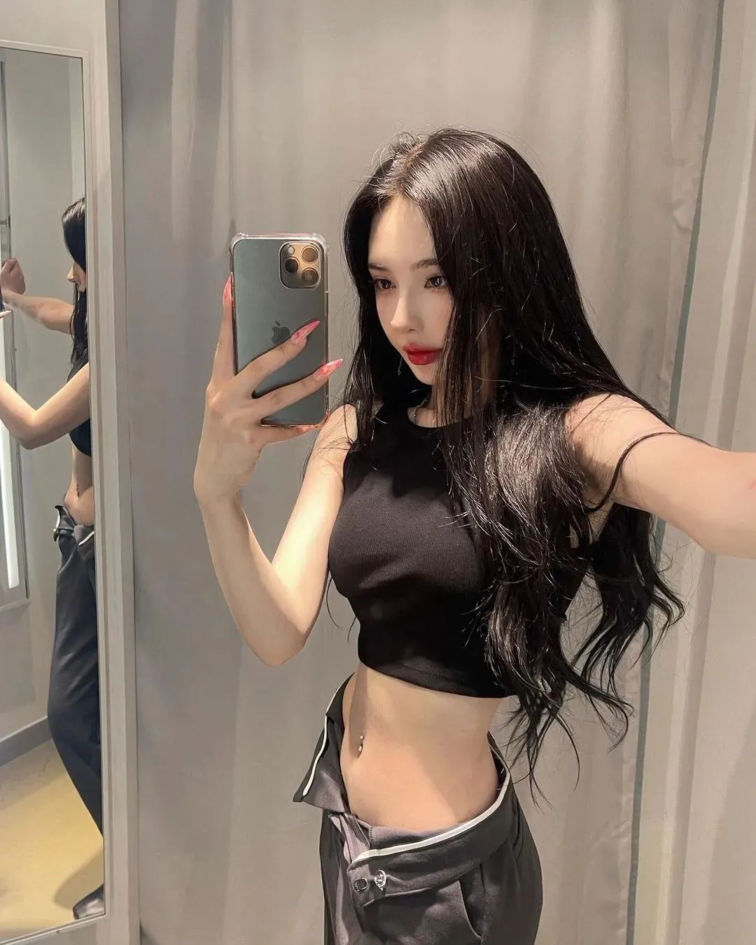 拥有三国混血的韩国网红美女yuna，堪称混血儿女神的天花板