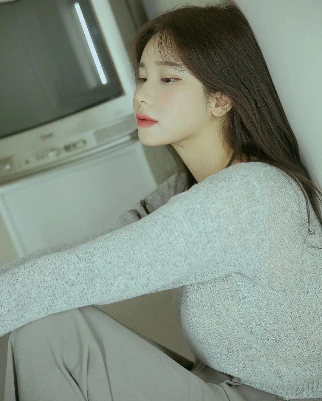 韩国网红suminzz，甜美又性感的美女老板娘