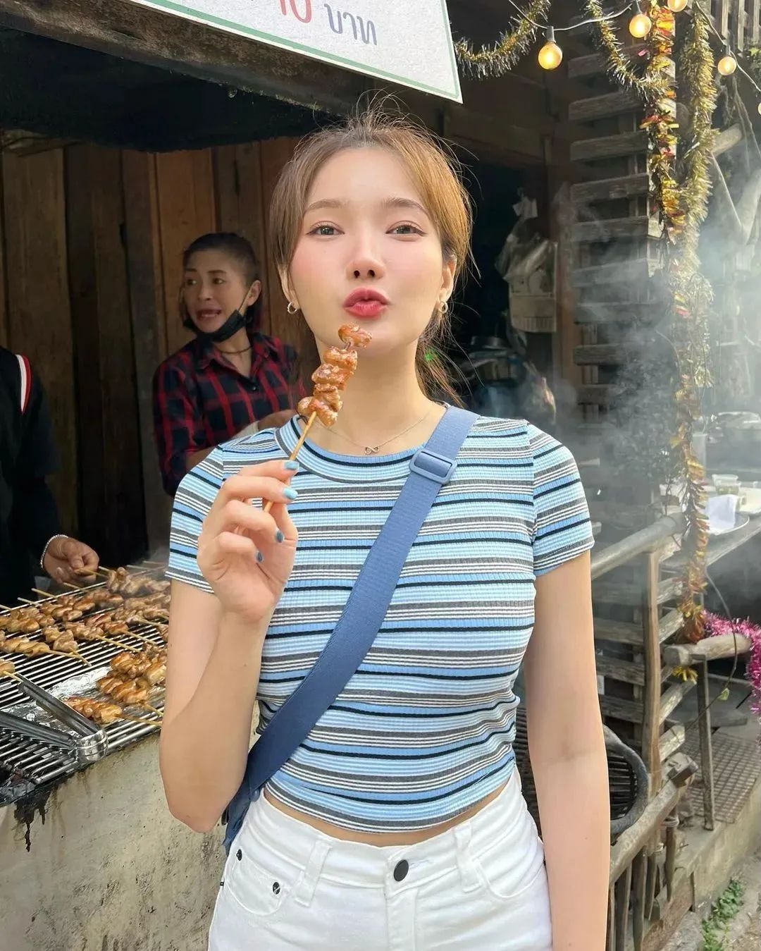 泰国网红ccreamike，拥有精致氛围感的“甜美系”女神
