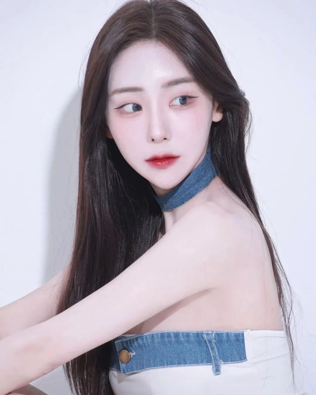 韩国网红vely，充满魅惑力的迷人小妖精