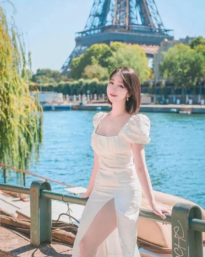 韩国网红 | 甜美又性感的短发女神