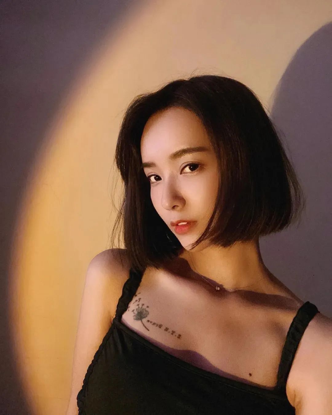 网红 | 甜美又可爱的性感写真女王