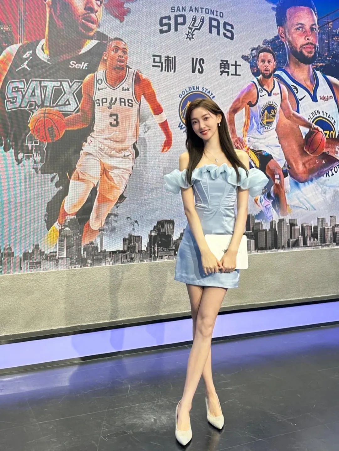 国产网红 | 金佳悦，甜美又迷人的NBA女主播