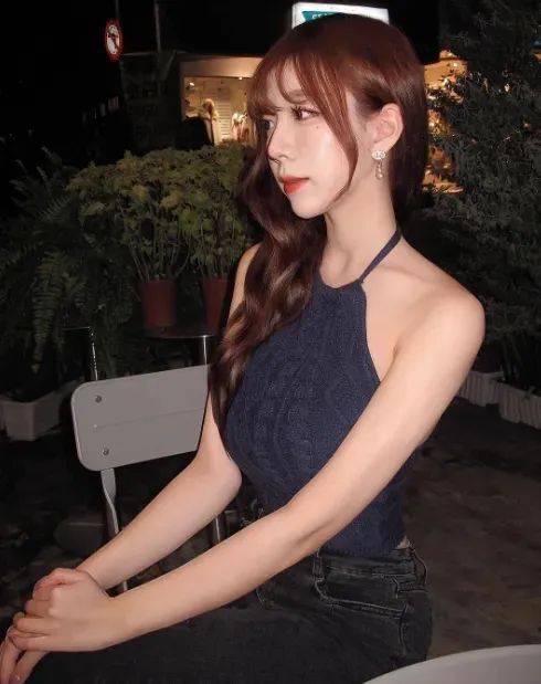 台湾网红 | cyli，甜美又性感的颜值系女神