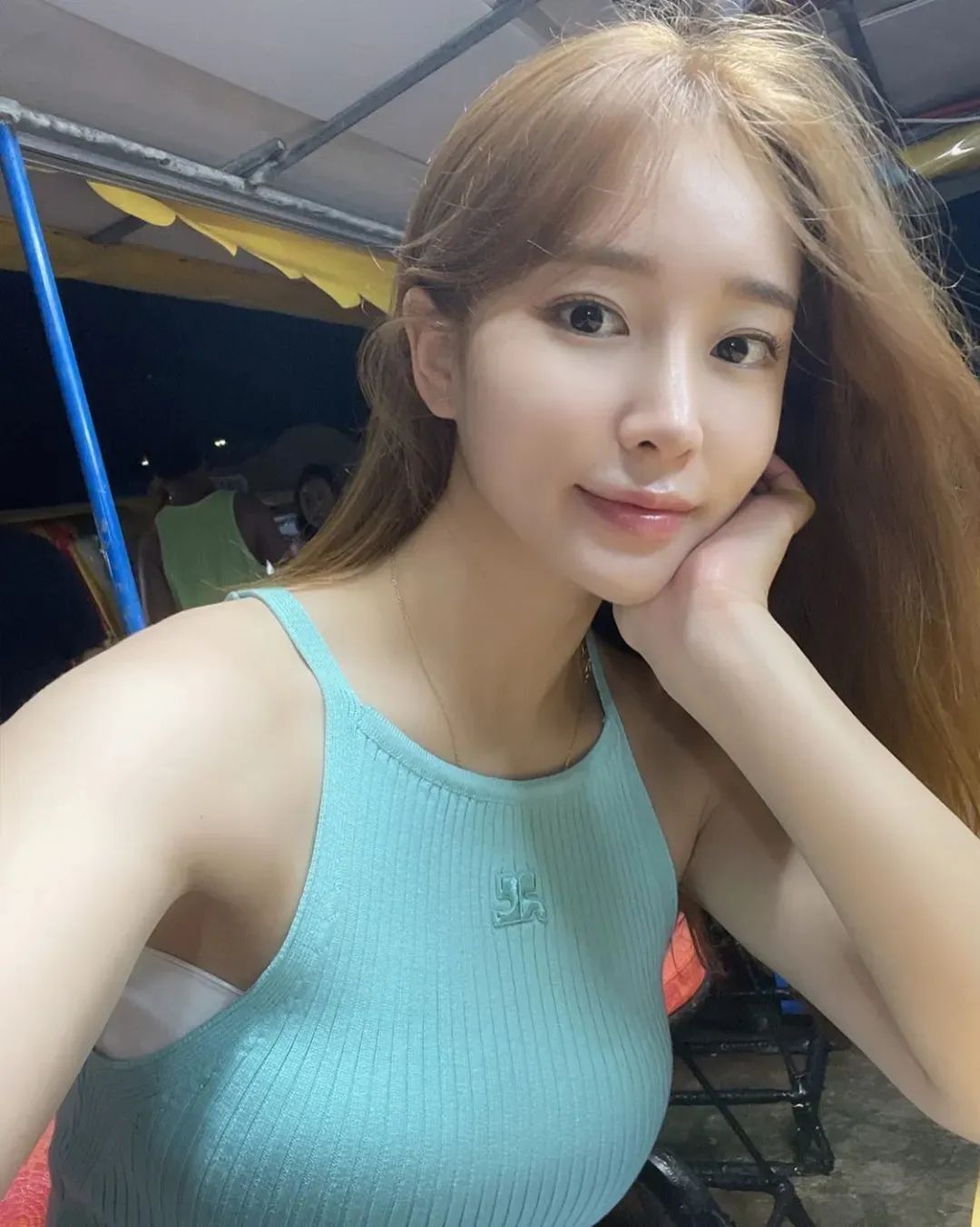 韩国网红 | 甜美又性感的素颜女神