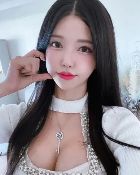 韩国网红 | ec，甜美又性感的颜值系女神