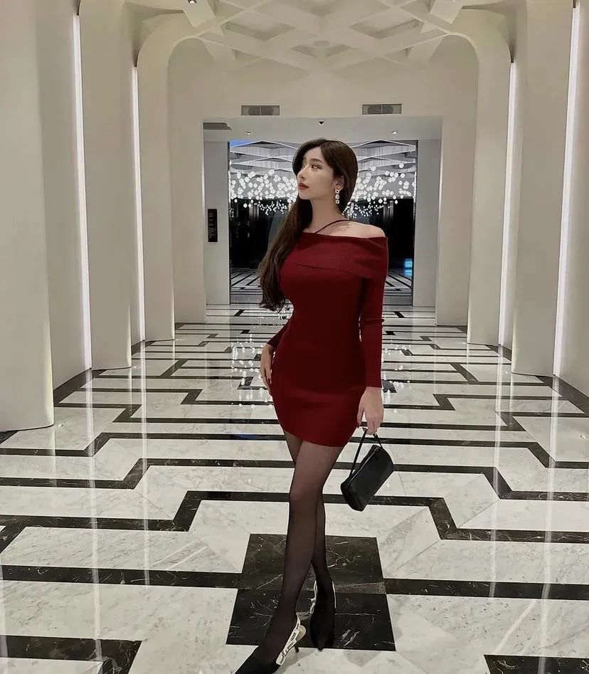 台湾网红 | 秒智，甜美又性感的顶级美女模特