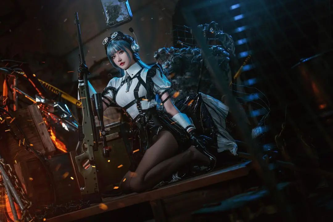 cosplay：【碧蓝航线】孤辰茕怀