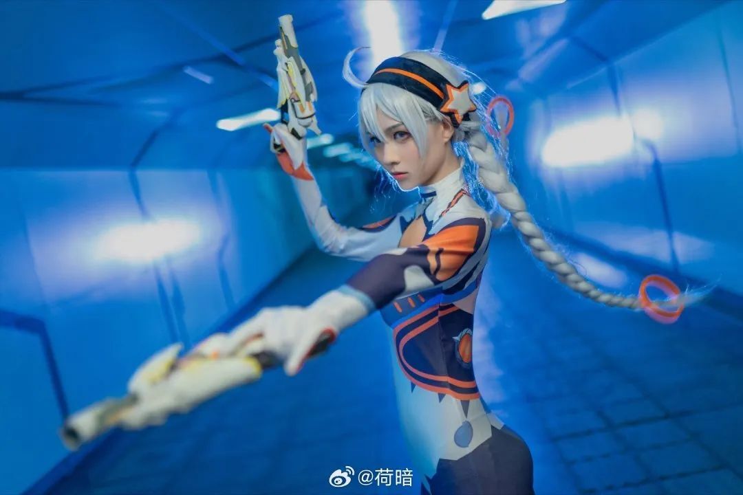 cosplay：崩坏3  琪亚娜