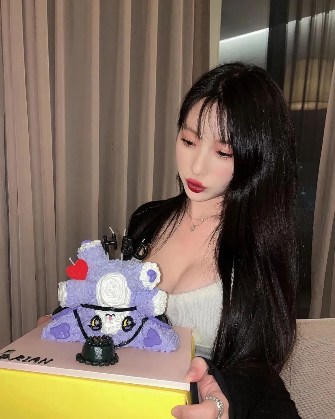 网红 | 韩国微胖界女神的顶级天花板