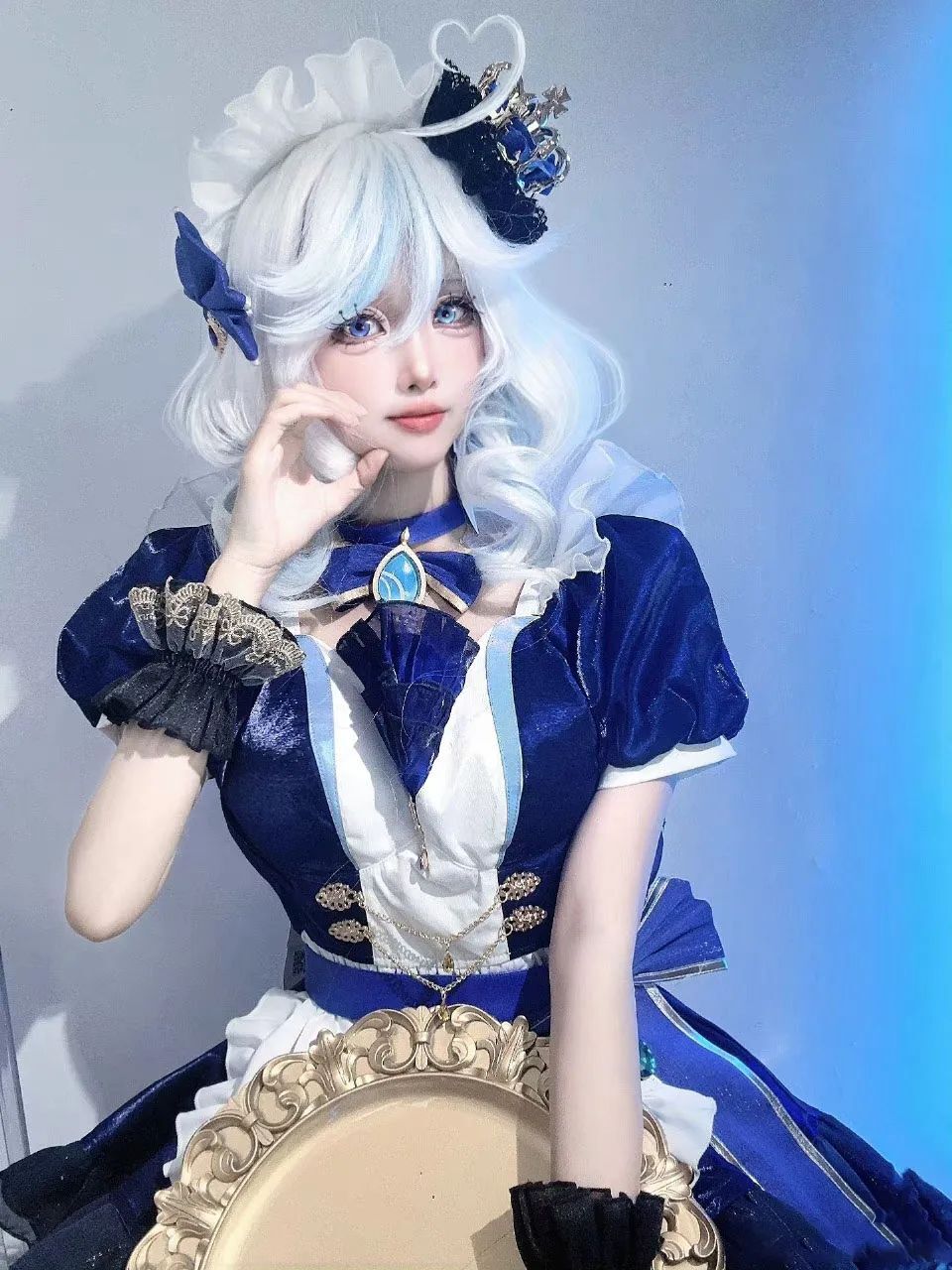 原神cos：泳装+裸足，双马尾妮露太美了！光腿申鹤，黑丝女仆装芙芙可爱爆了！