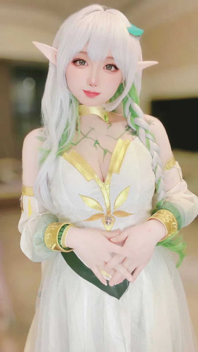 原神cos：白丝+护士，制服刻晴果然耐看！申鹤紧身衣，女仆胡桃甘雨太可爱了！