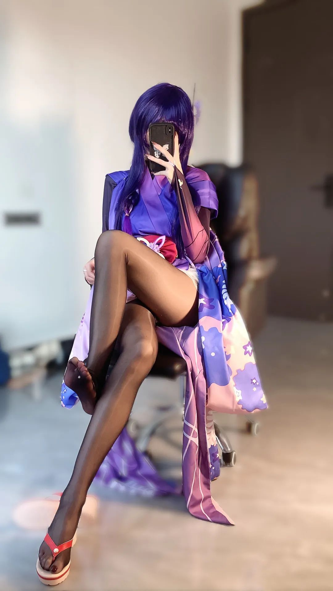 原神cos：勒肉黑丝+抹胸，雷神太邪魅了！黑丝旗袍莫娜，申鹤真顶级！