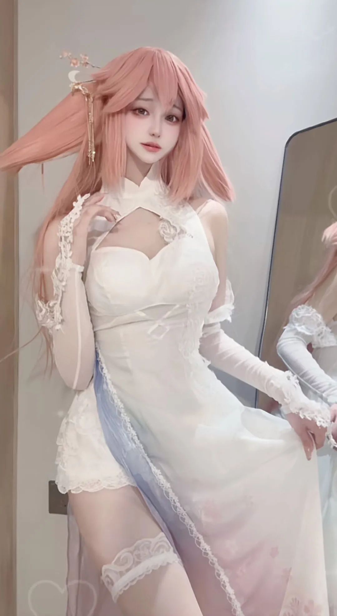 原神cos：白丝+女仆装，绫华大小姐太美了！白丝邪魅刻晴！旗袍申鹤，雷神黑丝太顶了！