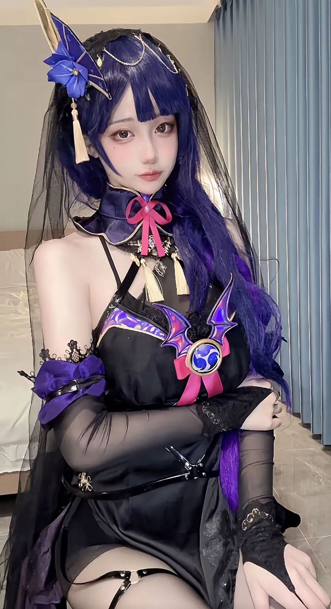 原神cos：白丝+女仆装，绫华大小姐太美了！白丝邪魅刻晴！旗袍申鹤，雷神黑丝太顶了！