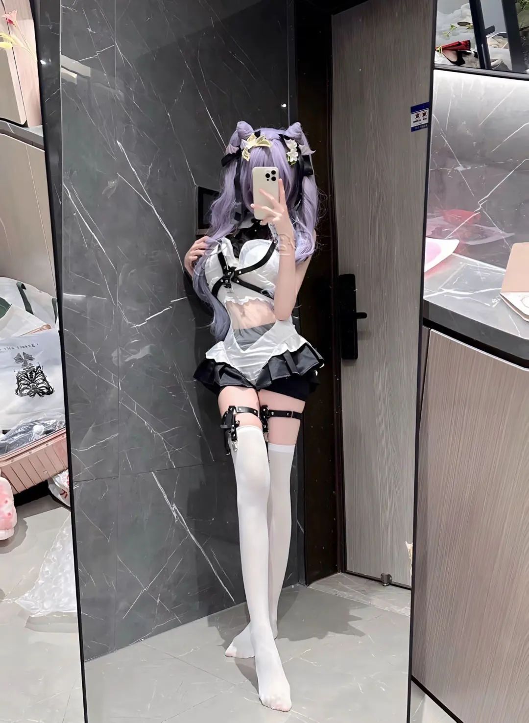 原神cos：女仆装胡桃可爱爆了！黑丝制服雷神太顶级！白丝婚纱绫华让人想娶回家！