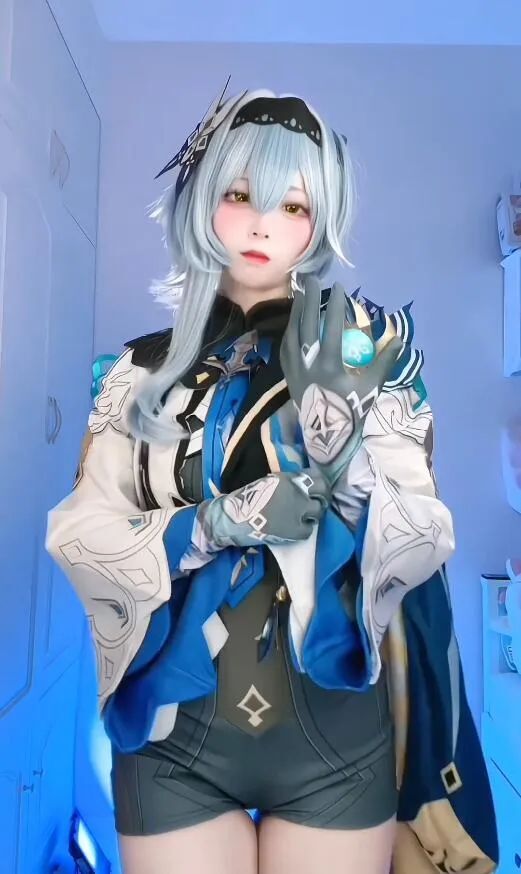 原神cos：黑丝+皮裤，制服眼镜娘雷神太顶了！修女装甘雨，绫华jk，小草神女仆装我爱了！