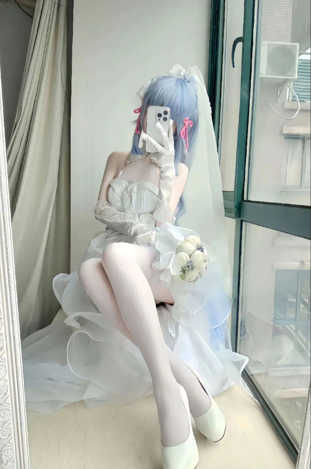 原神cos：白丝+婚纱，花嫁绫华美爆了！白丝女仆神子让人狂喜！包臀裙申鹤优雅高贵！