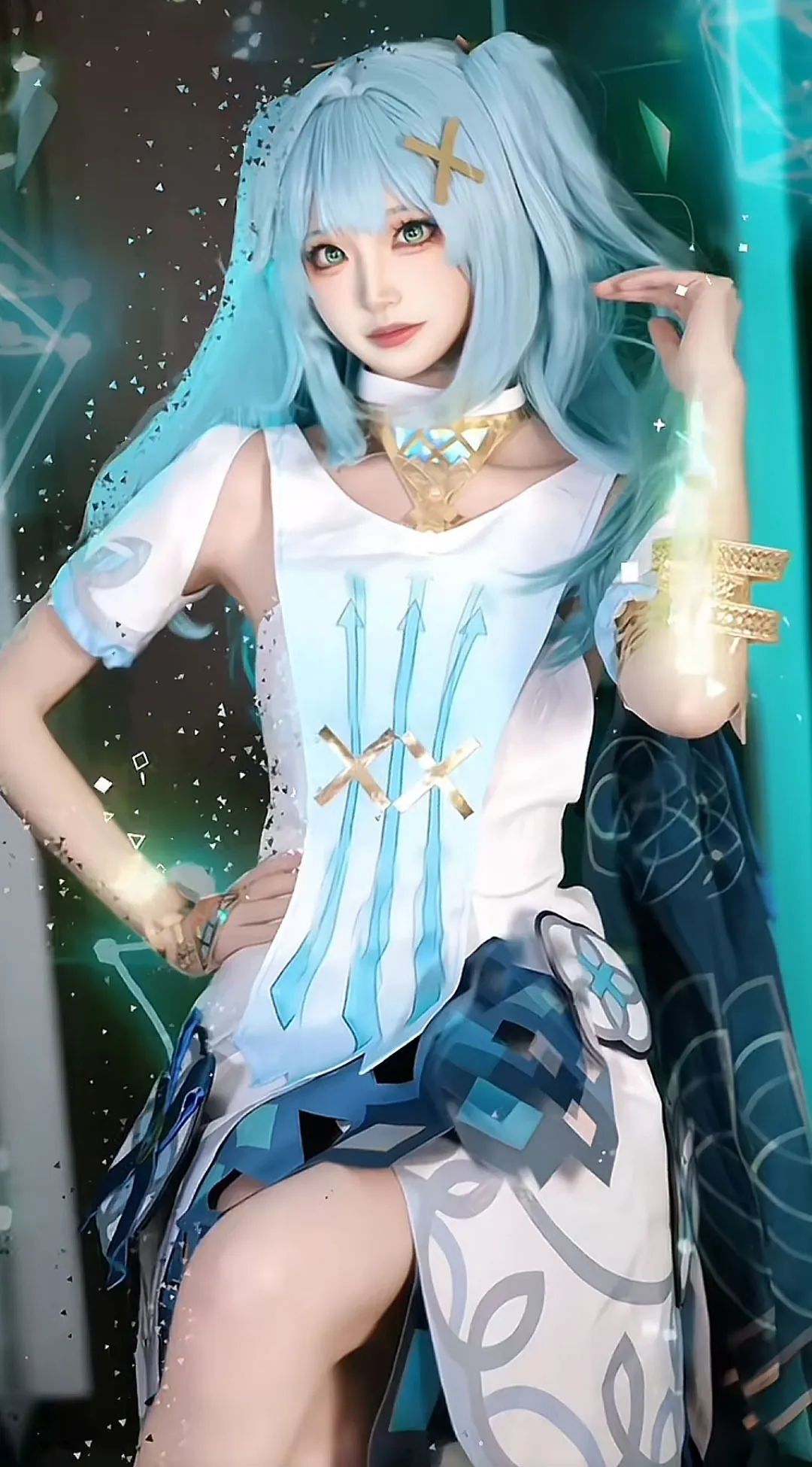 原神cos：黑丝+双马尾，女仆莫娜太美了！泳装妮露，和服雷神，绮良良表情太萌了！