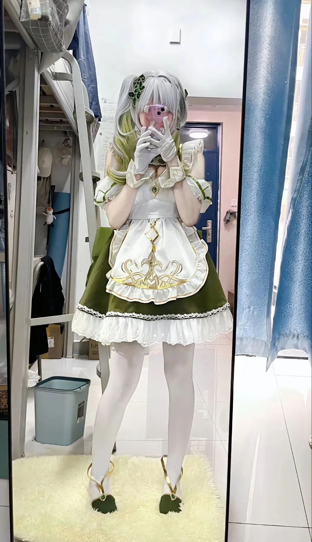 原神cos：黑丝+紧身皮衣，甘雨太御了！泳装绫华让人狂喜！女仆装雷神太萌了！白丝邪魅刻晴也不错！