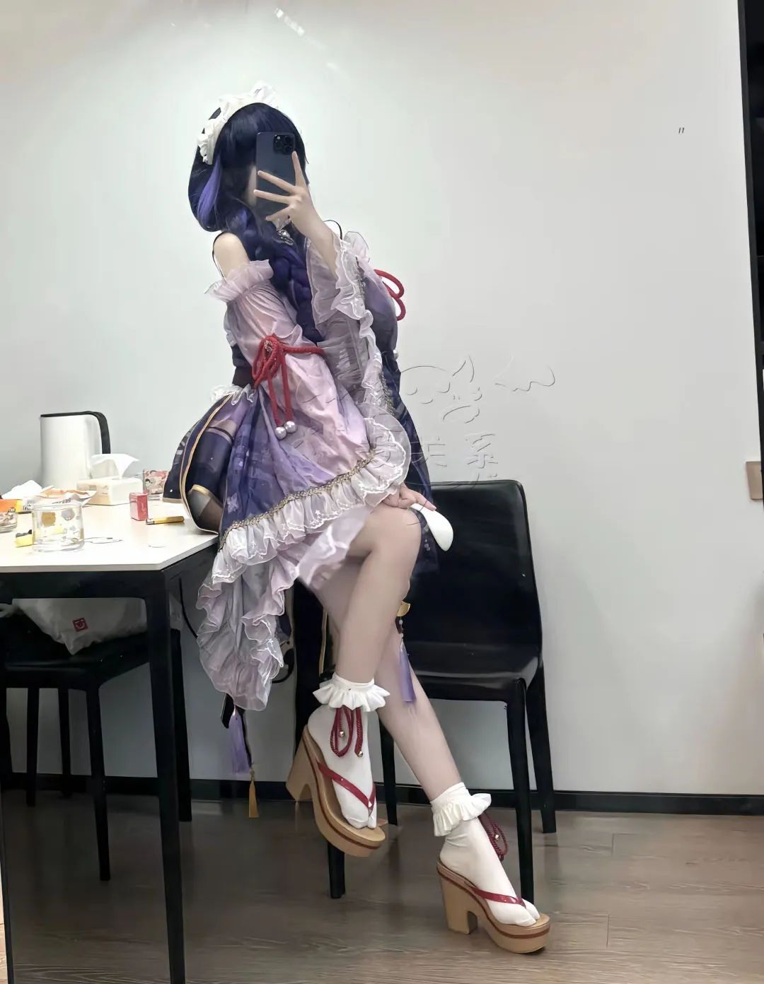 原神cos：黑丝+紧身衣，车模申鹤太顶级了！女仆刻晴甘雨双倍快乐！猫耳雷神也太萌了吧？