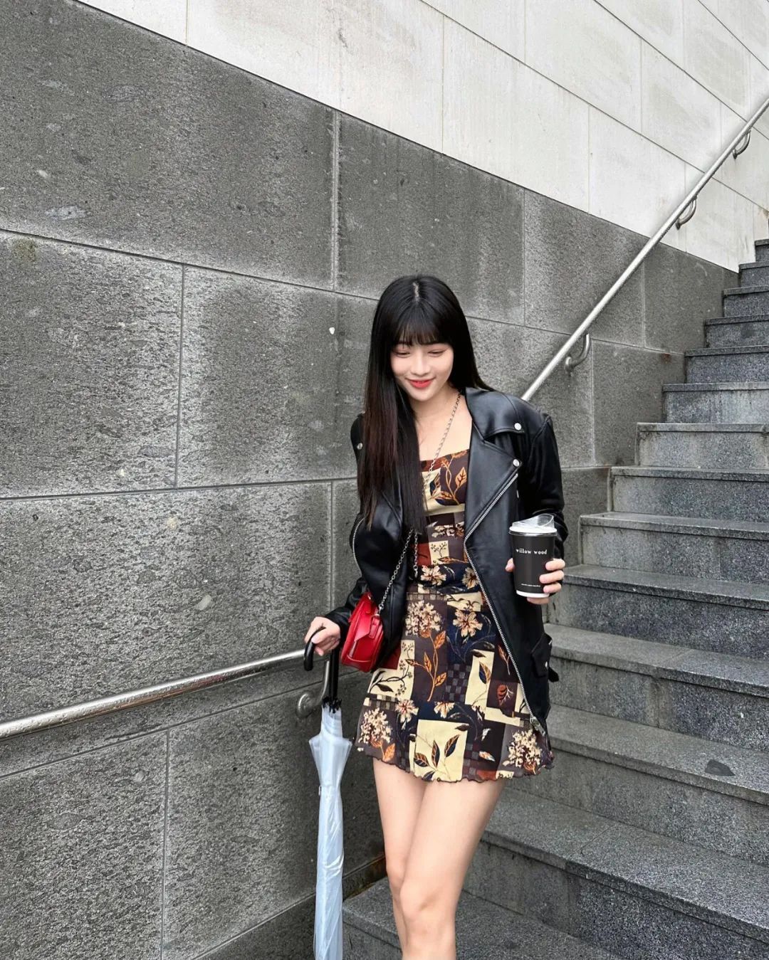 INS美女 | 韩国网红模特홍민하，冷欲风好身材正妹