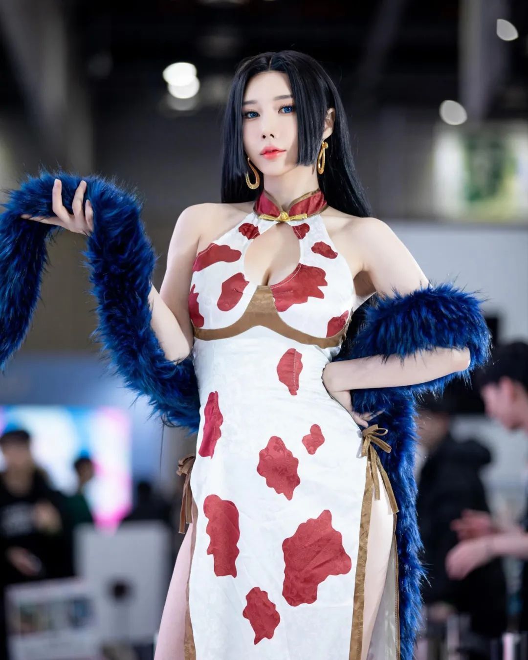 韩国第一车模宋姝儿，性感火辣 热爱COSPLAY