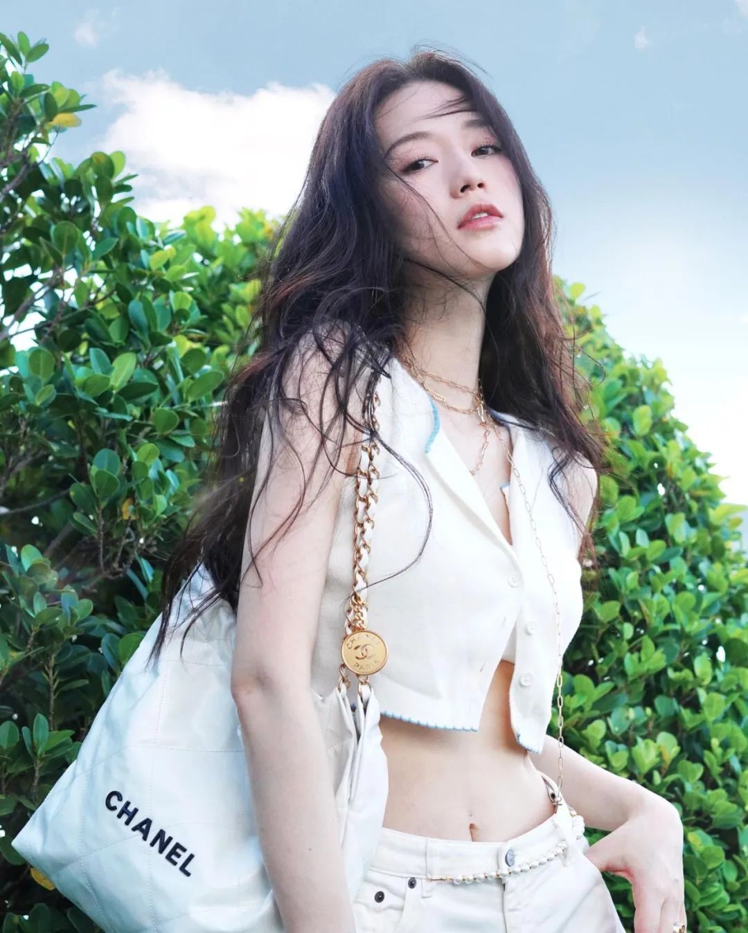 香港模特钟浠文，港式美女的风情！