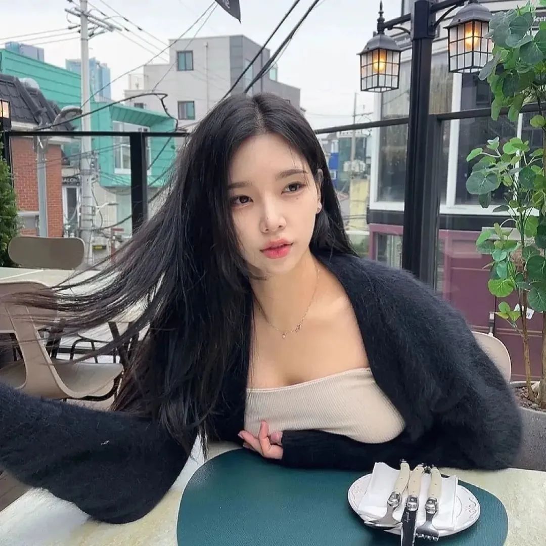 [仙女集]极致腰臀比，完美颜值让人着迷！