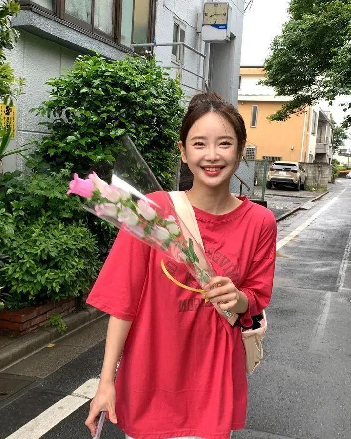 [仙女集]她柔美姿态，让人流连忘返