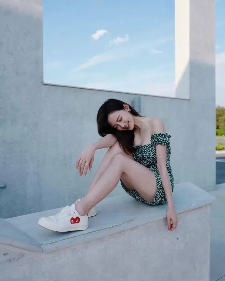 [仙女集]细看诸处好，人人道，柳腰身