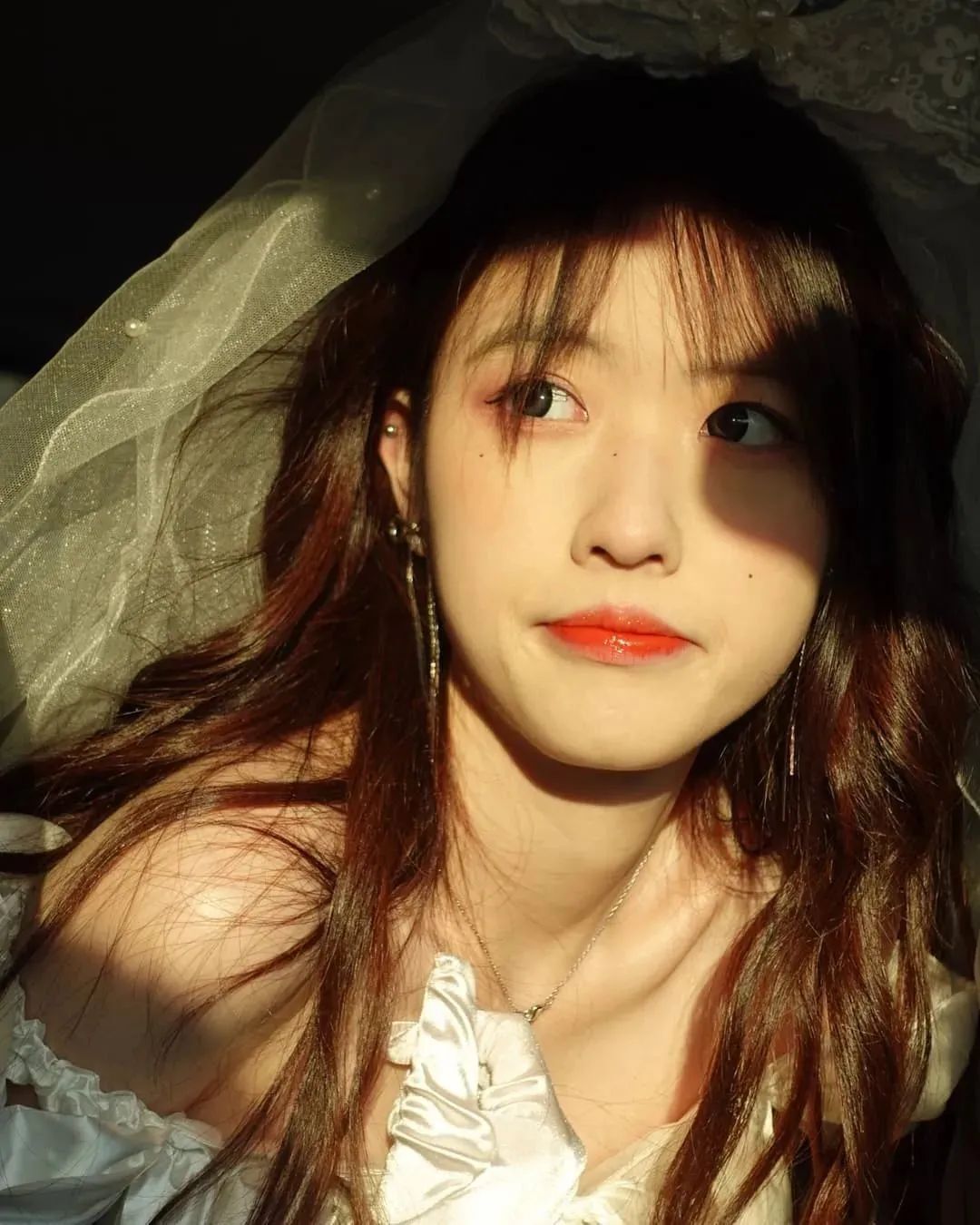 佘颖欣，网红界美女的颜值“天花板”