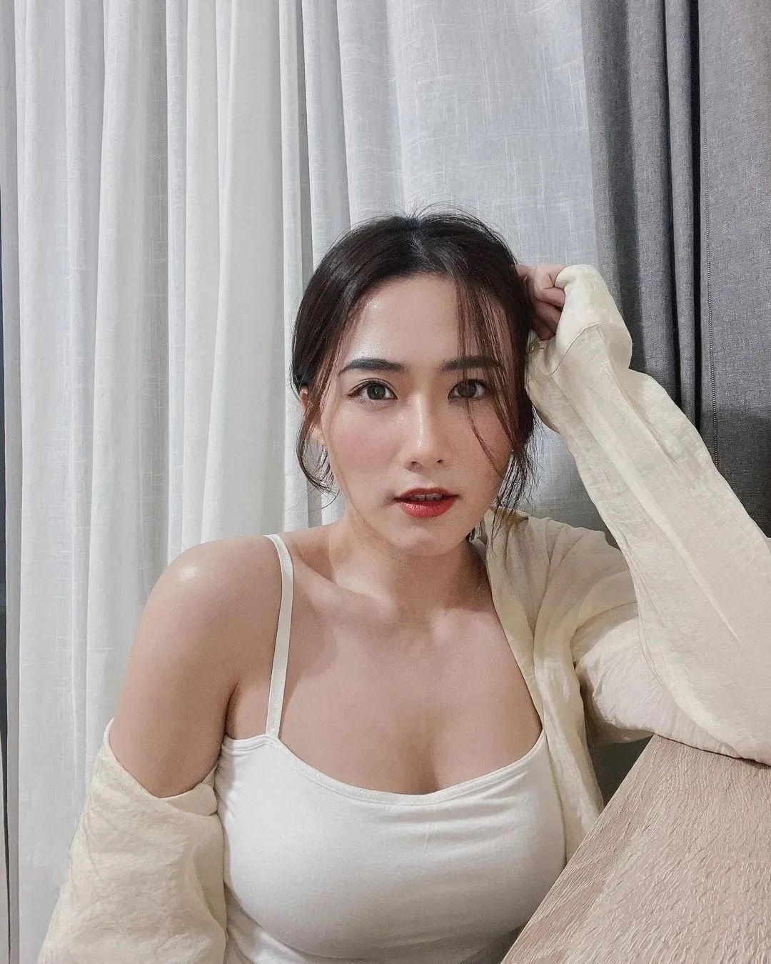 美女壁纸丨最美健身辣妹Annie，让人看了怦然心动的健身女神