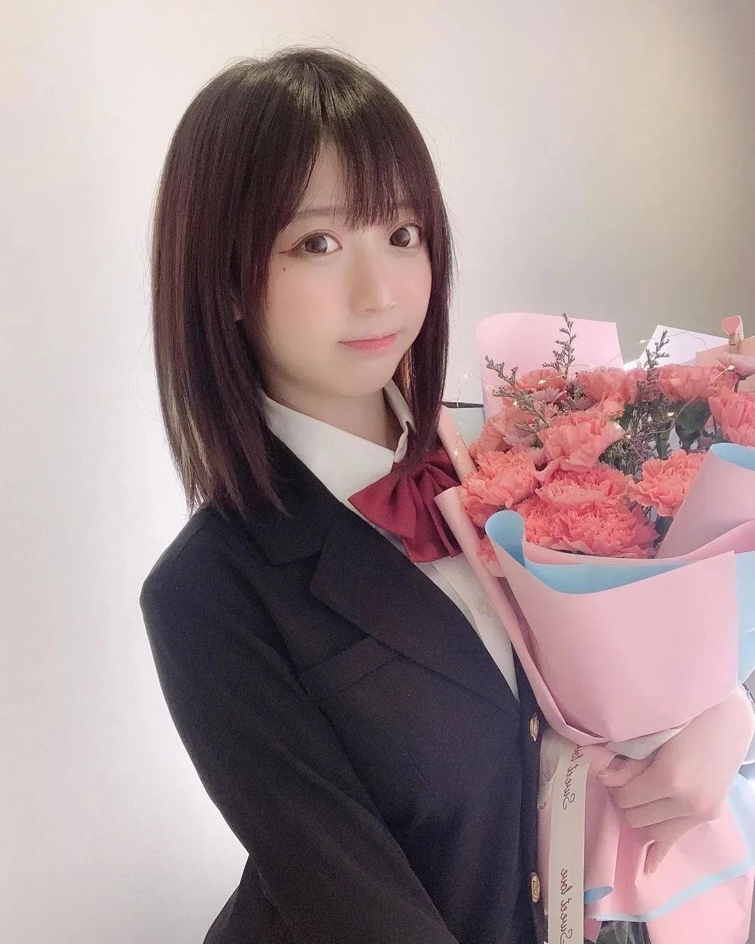 Yami，长相清纯可爱、身材好到犯规的电竞女神