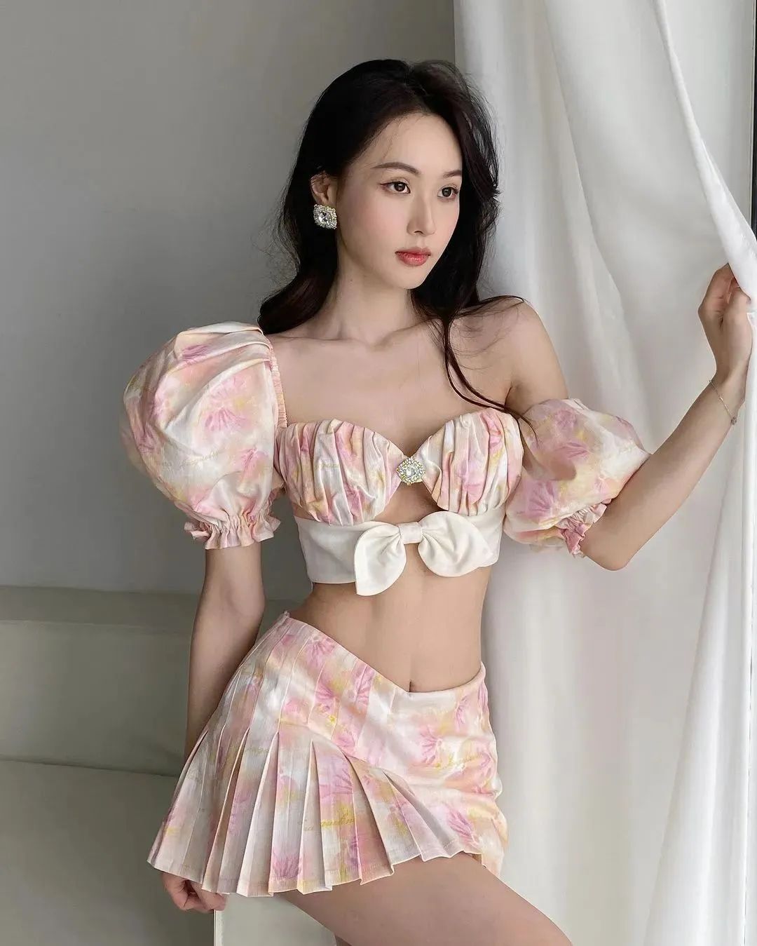 国产网红女神木木，甜美可人的邻家女孩