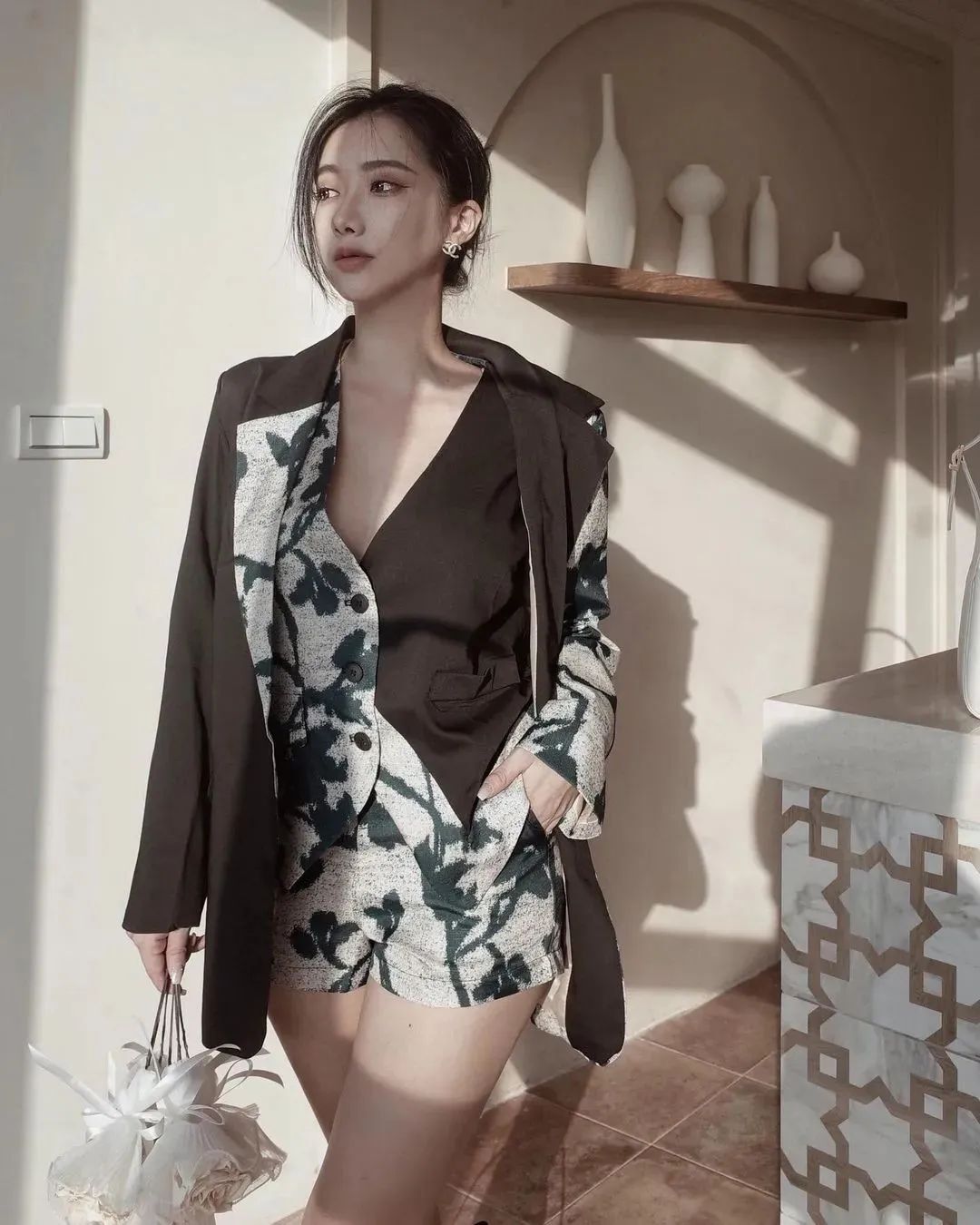 吕妍芯，集颜值和才华于一身的网红美女